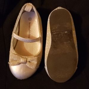 Koala Kids shiny Mary Janes